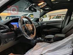 کرایسلەر 300